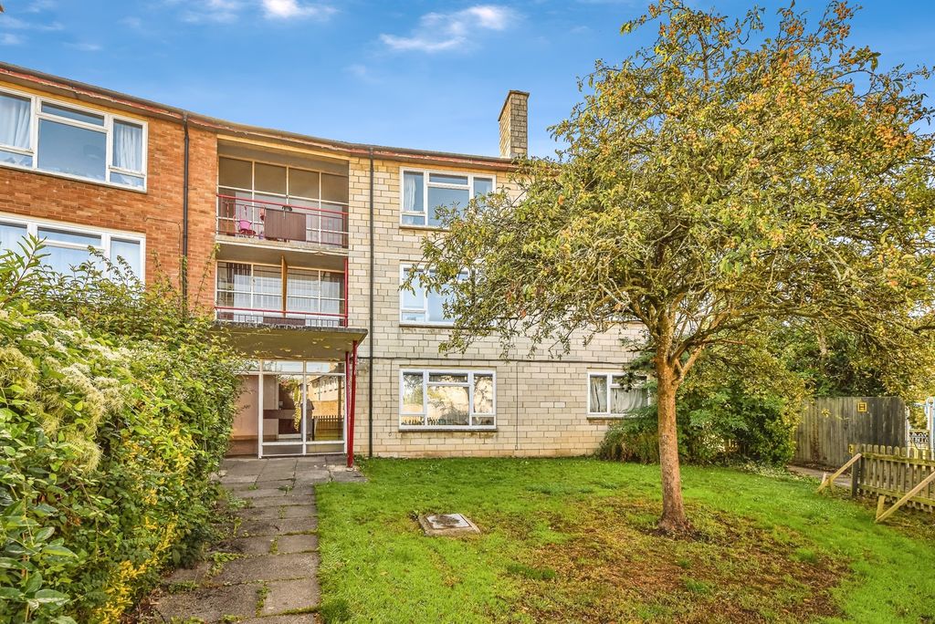 Property photo 1 of 13