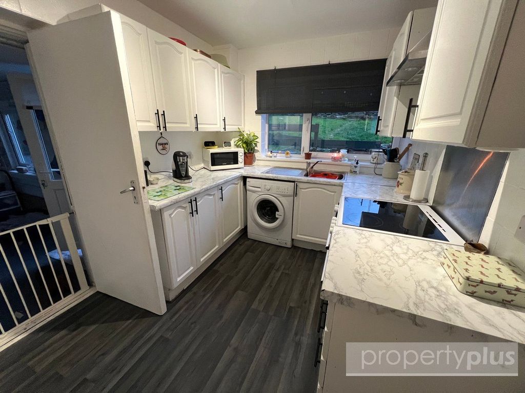 Property photo 3 of 17 Picture No. 07