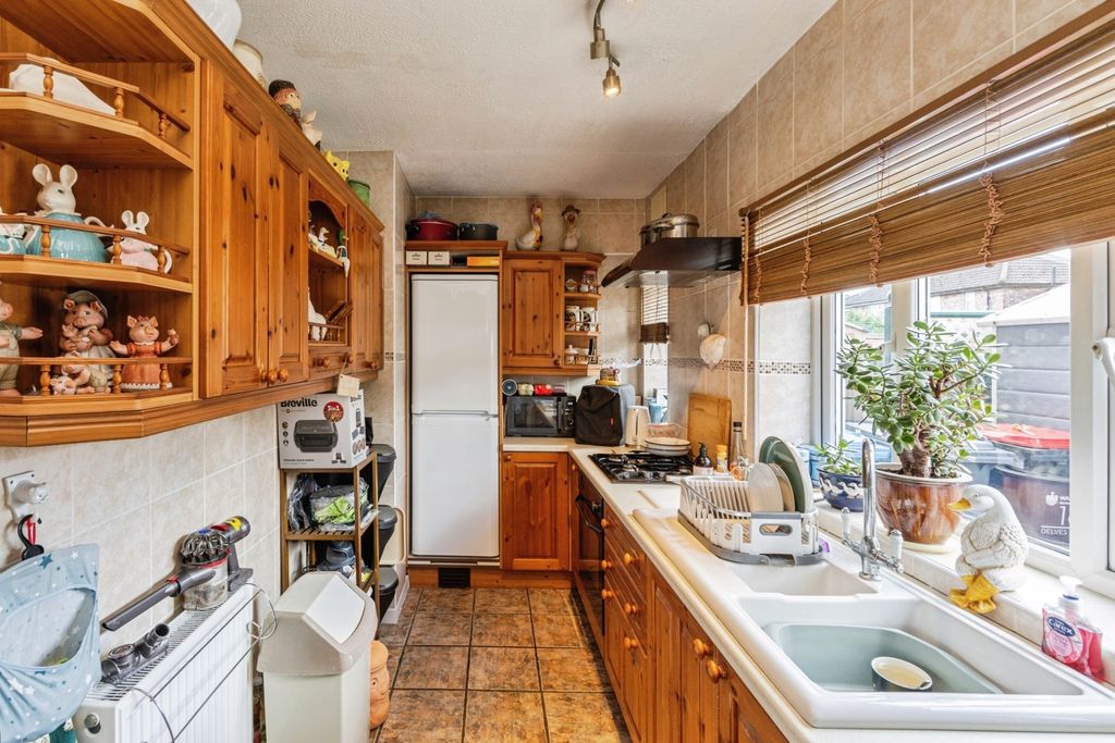 Property photo 3 of 14 Pbox-Img.Jpg