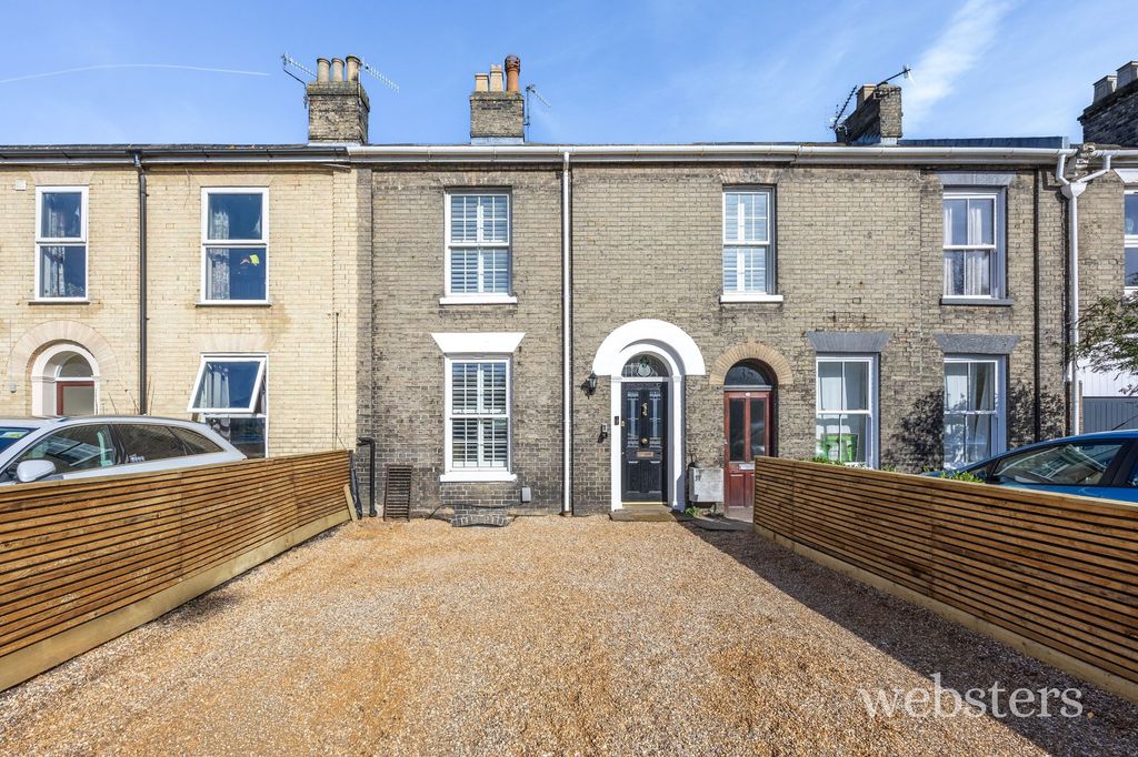 Property photo 1 of 29