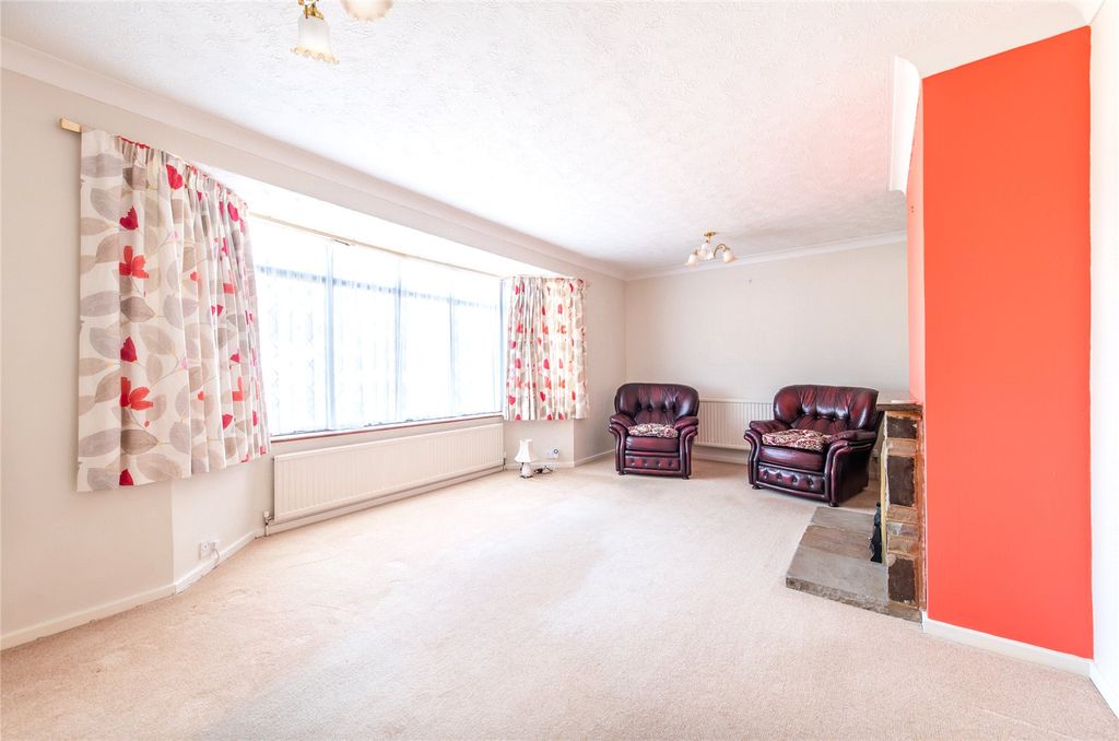 Property photo 3 of 25 Picture No. 35