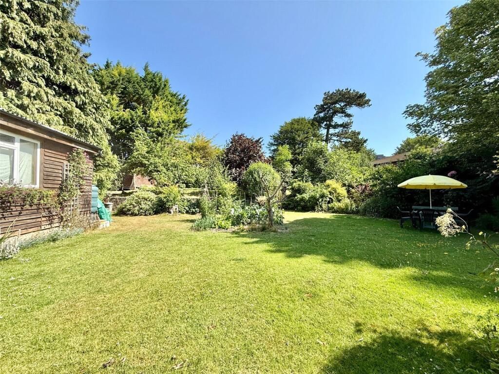 Additional image 25 of 8 bed semi-detached house for saleThe Goffs, Eastbourne BN21