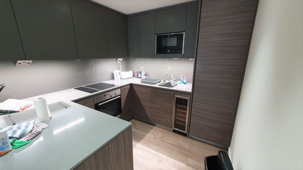 Property photo 3 of 17 Gallery