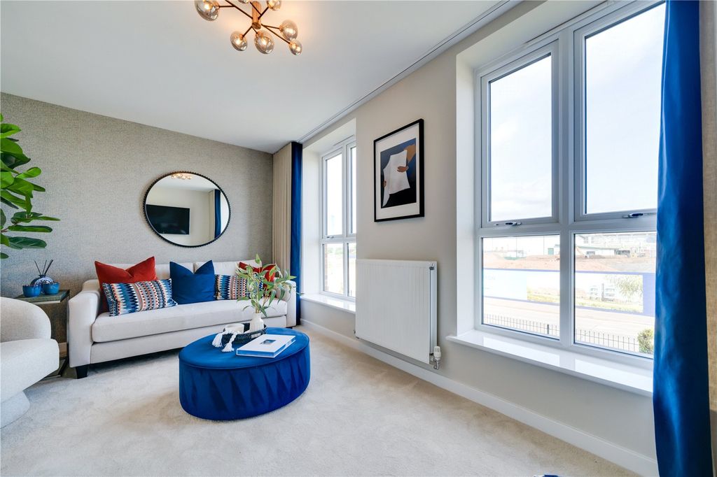 Property photo 3 of 16 Picture No. 10