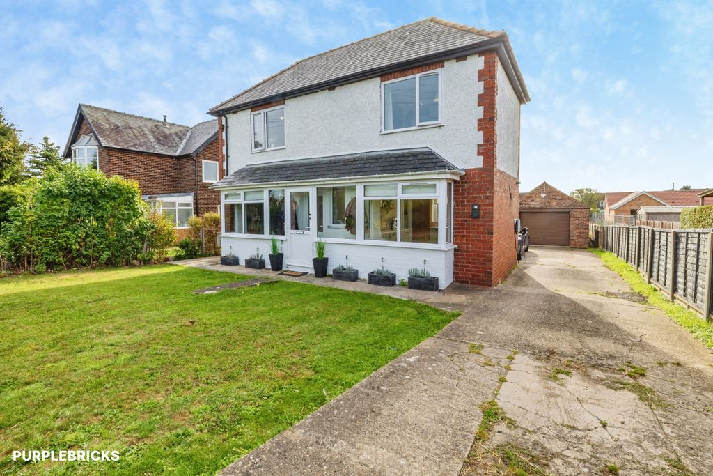 Property photo 1 of 25