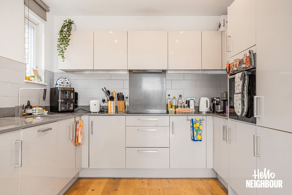 Property photo 2 of 23 Photo 1