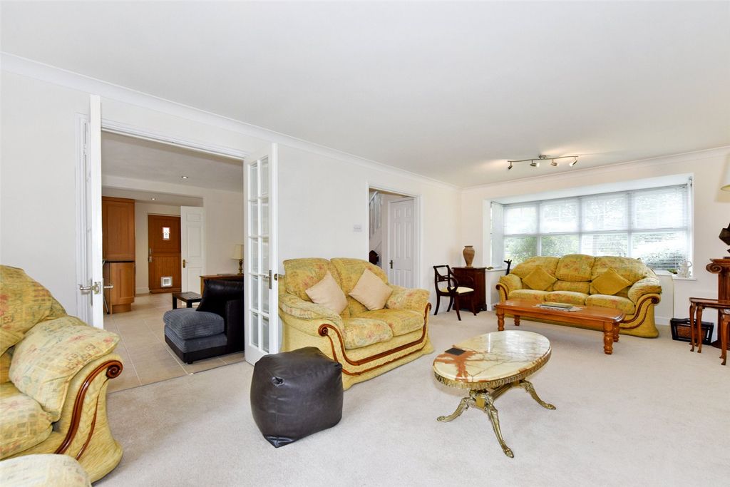 Property photo 3 of 10 Picture No. 19