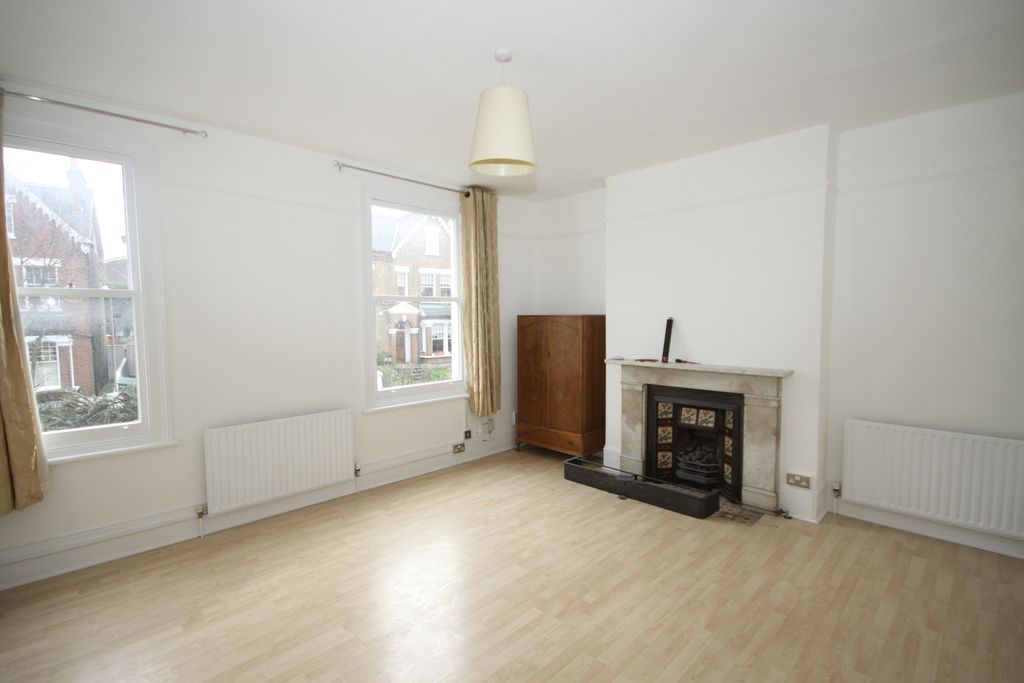 Property photo 2 of 14