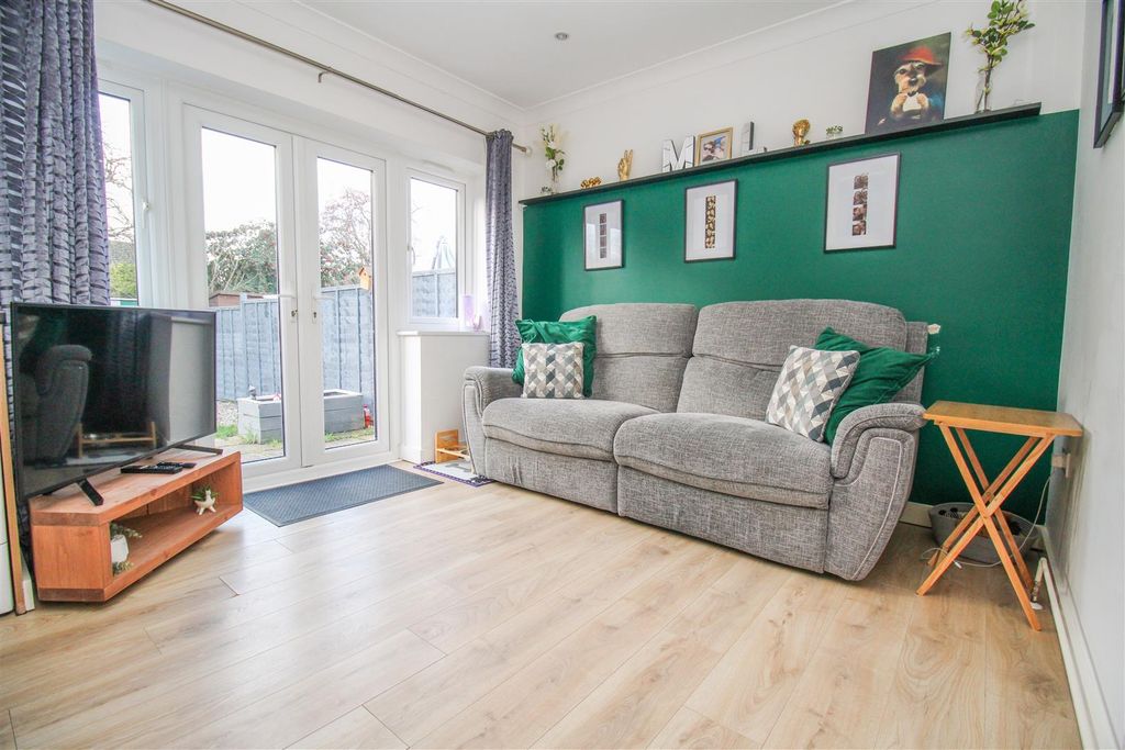 Property photo 2 of 8 Img_9364.Jpg