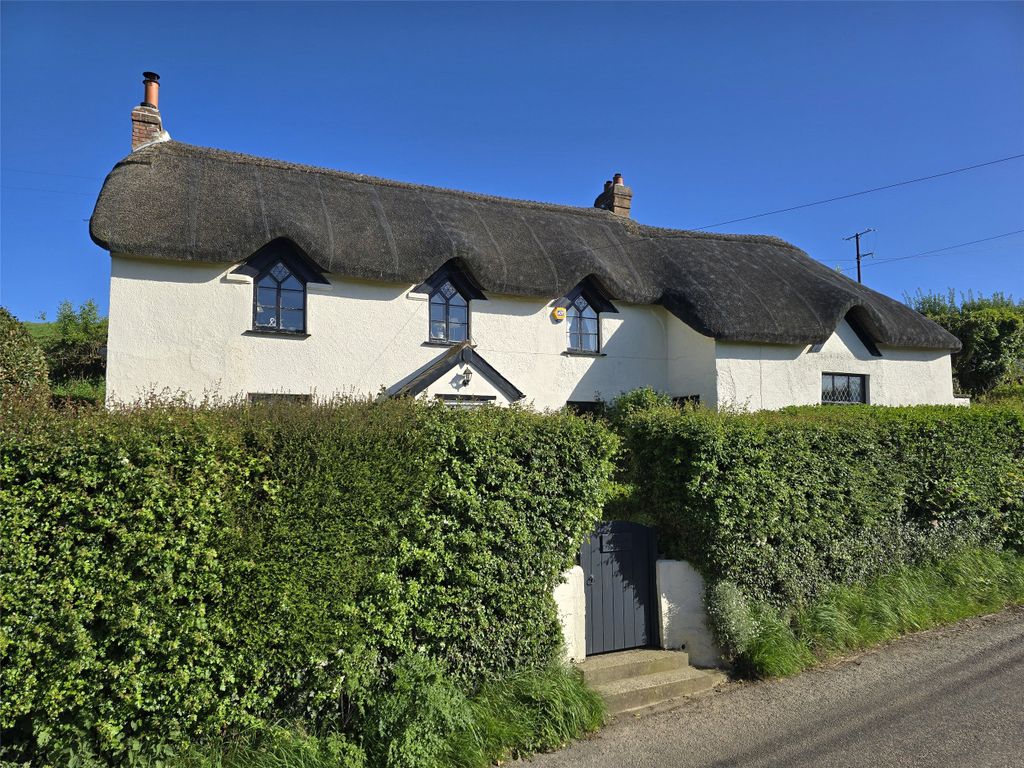Property photo 2 of 13 Picture No. 31