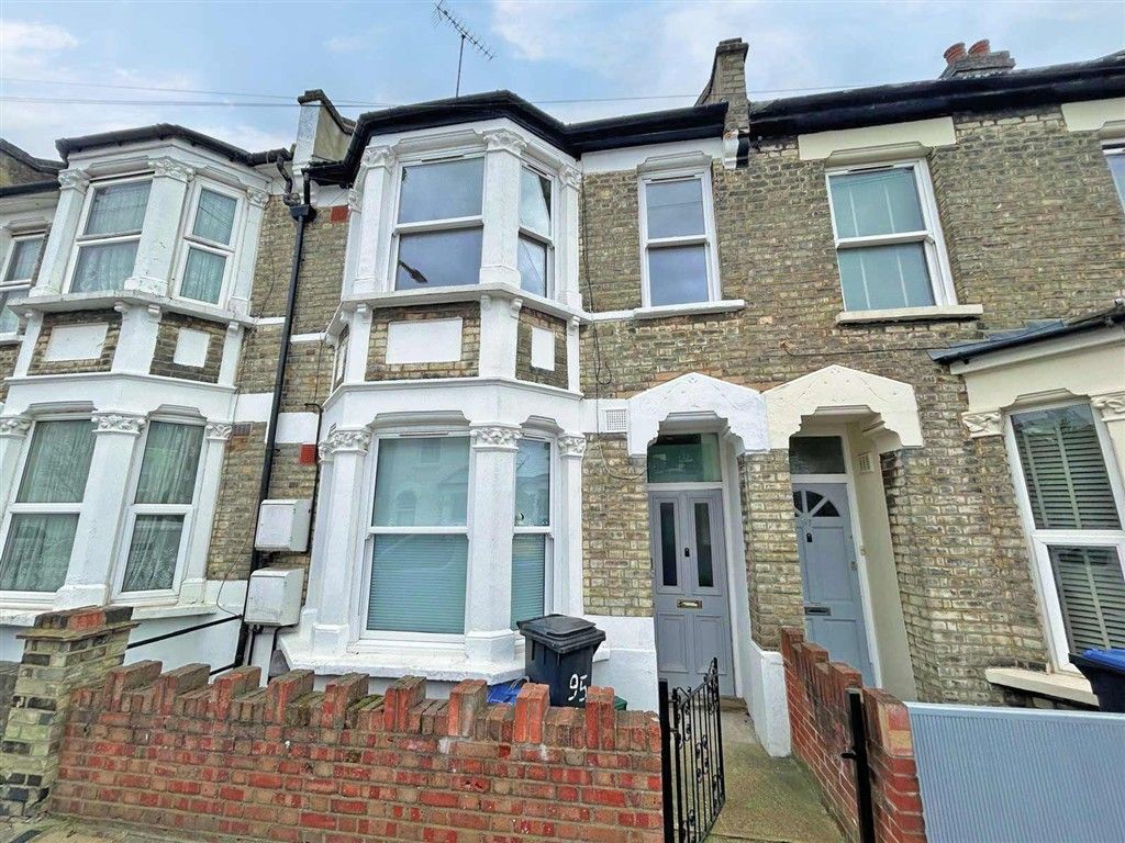 Property photo 1 of 5