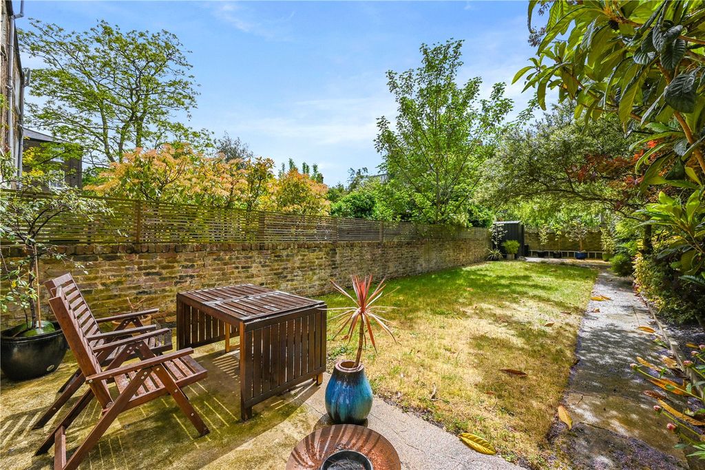 Property photo 2 of 14 Picture No. 03