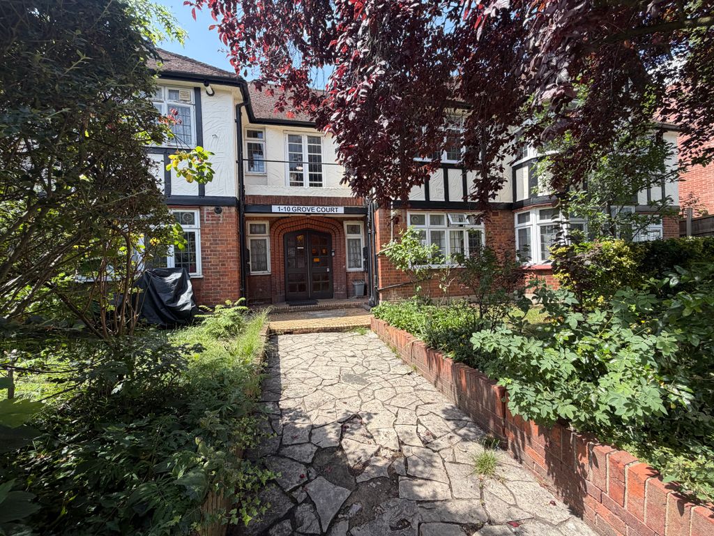 Property photo 1 of 11
