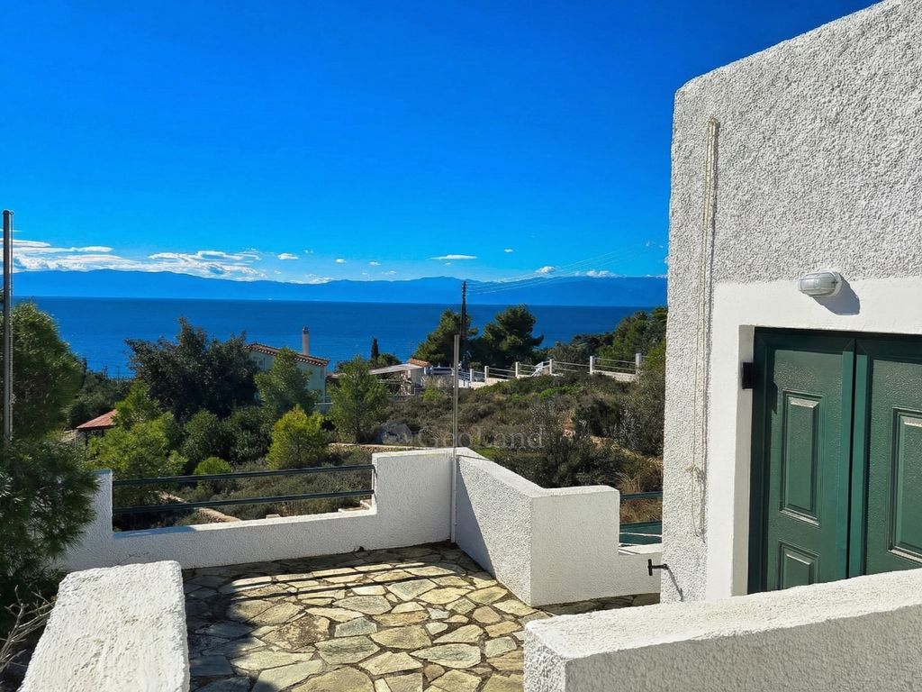 Property photo 3 of 24