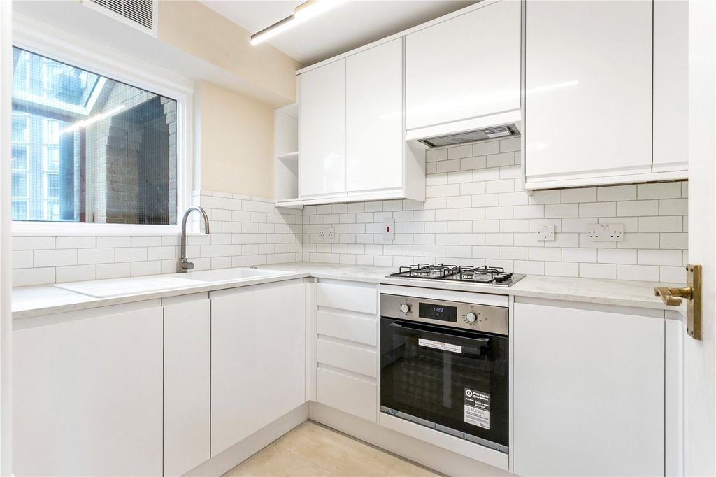 Property photo 2 of 11 Picture No. 05