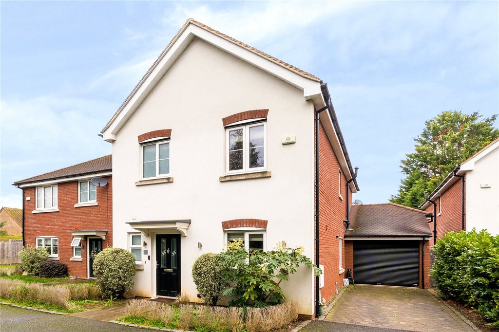 Property photo 1 of 20 Picture No. 34