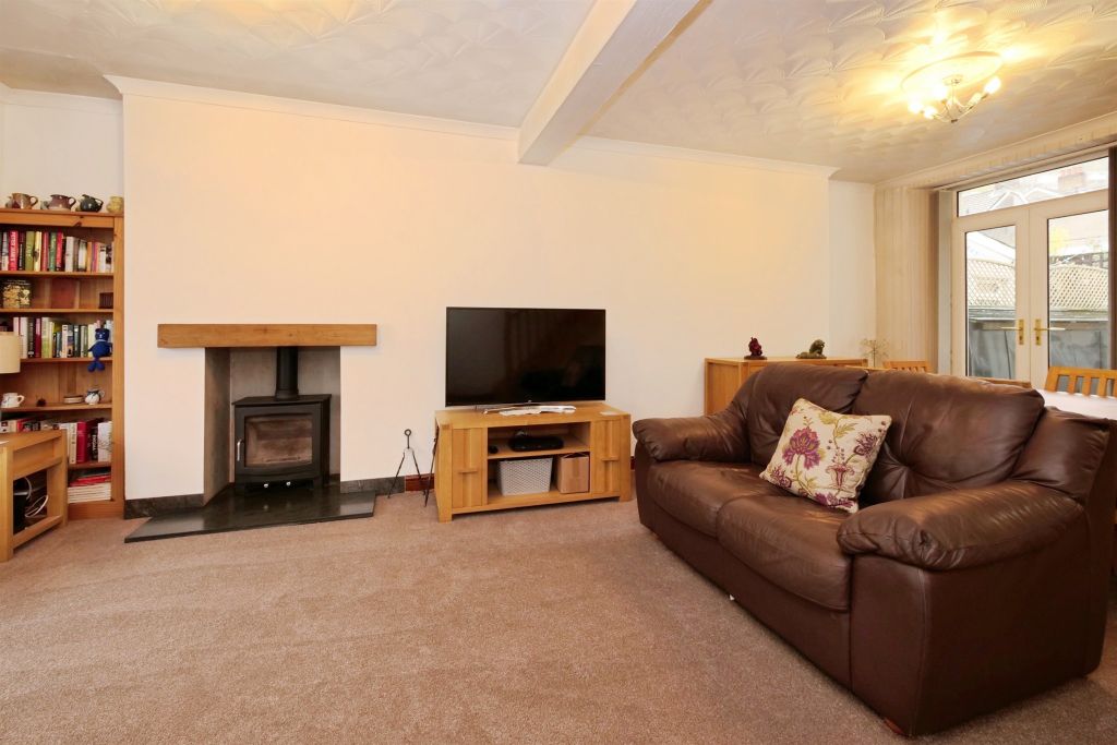 Property photo 2 of 29