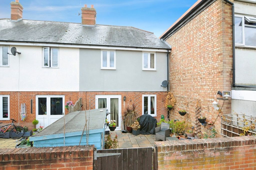 Property photo 2 of 14 Photo