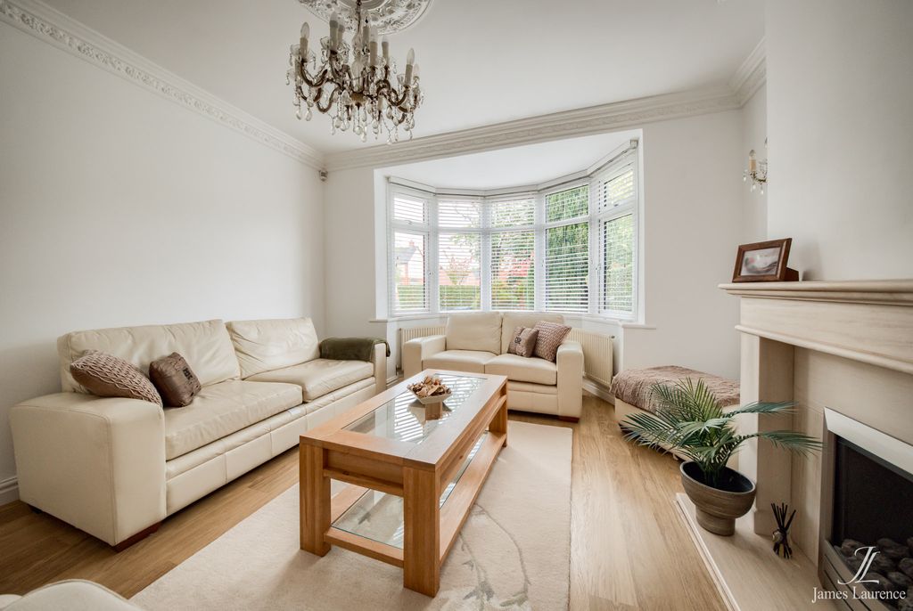 Property photo 3 of 26