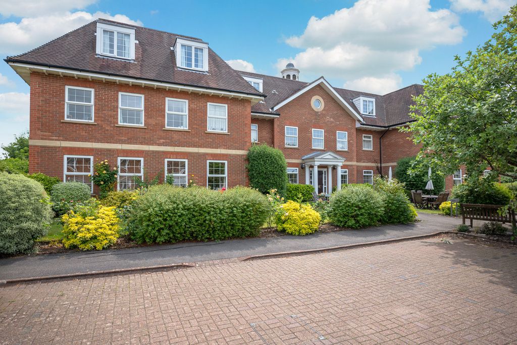 Property photo 2 of 13