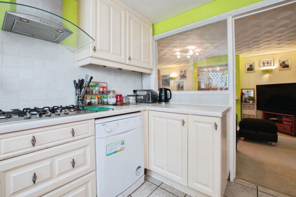 Property photo 3 of 17