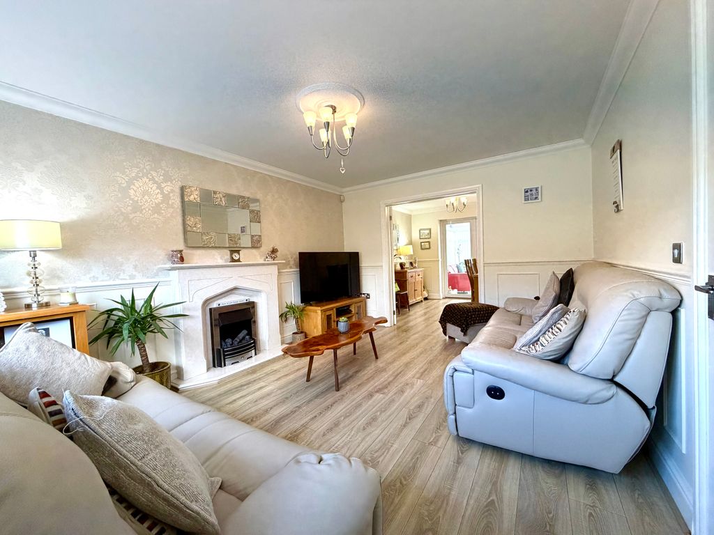 Property photo 3 of 35 Img_4307.Jpeg