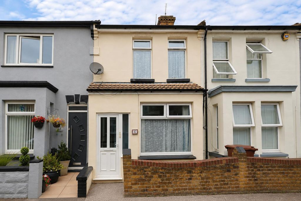 Property photo 1 of 13