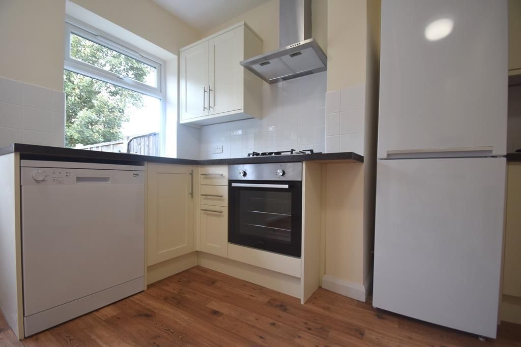 Property photo 2 of 15 Kitchen