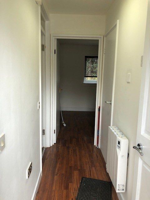 Property photo 3 of 6 Gallery