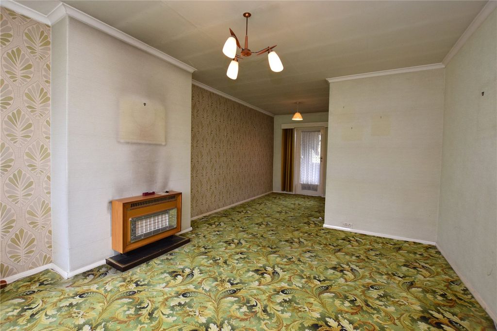 Property photo 2 of 13 Picture No. 21