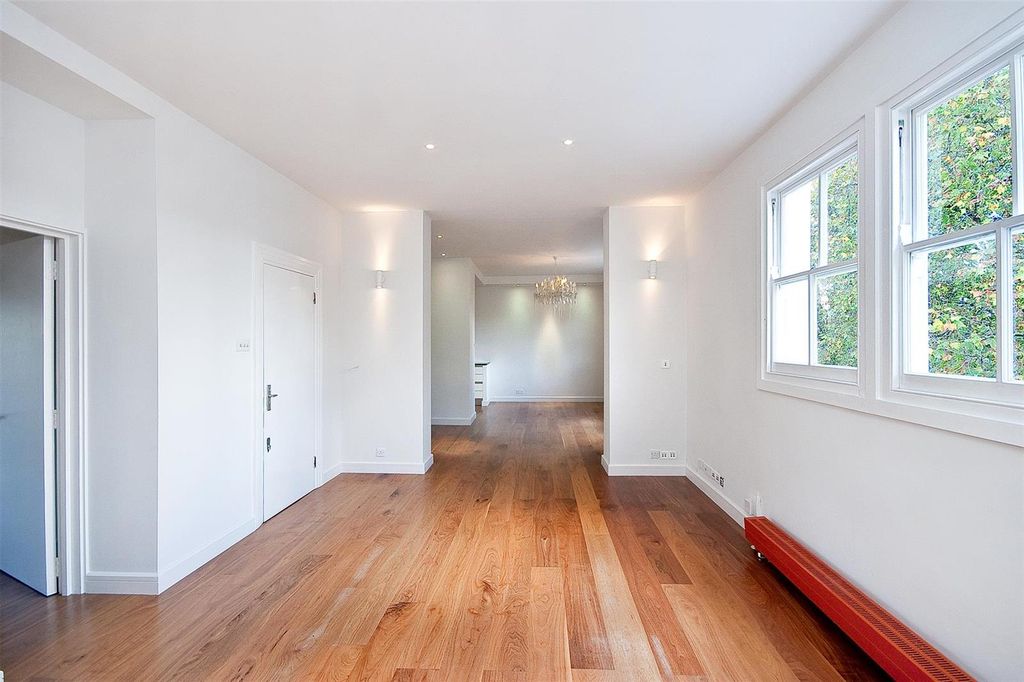 Property photo 3 of 12 Reception Room