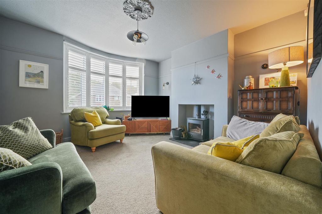 Property photo 2 of 33 2.Jpg