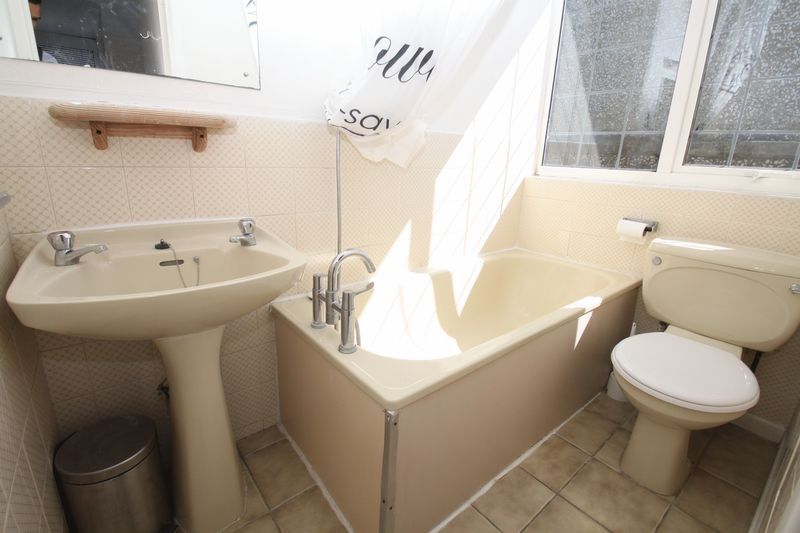 Property photo 3 of 7 Photo 2