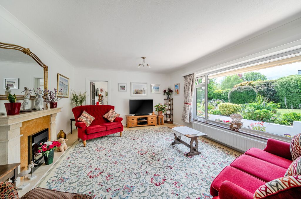 Property photo 3 of 29 1450775-4-69F3535...