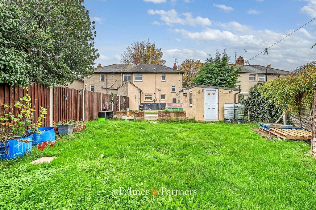 Property photo 2 of 28 Picture No. 26