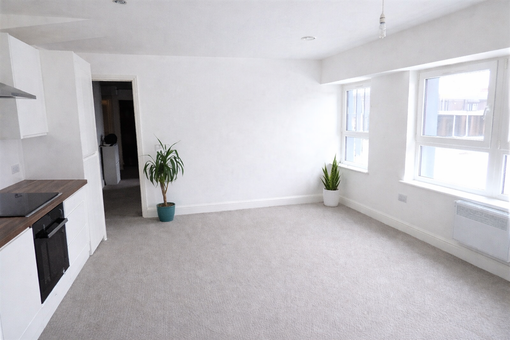 Property photo 2 of 13 Gallery