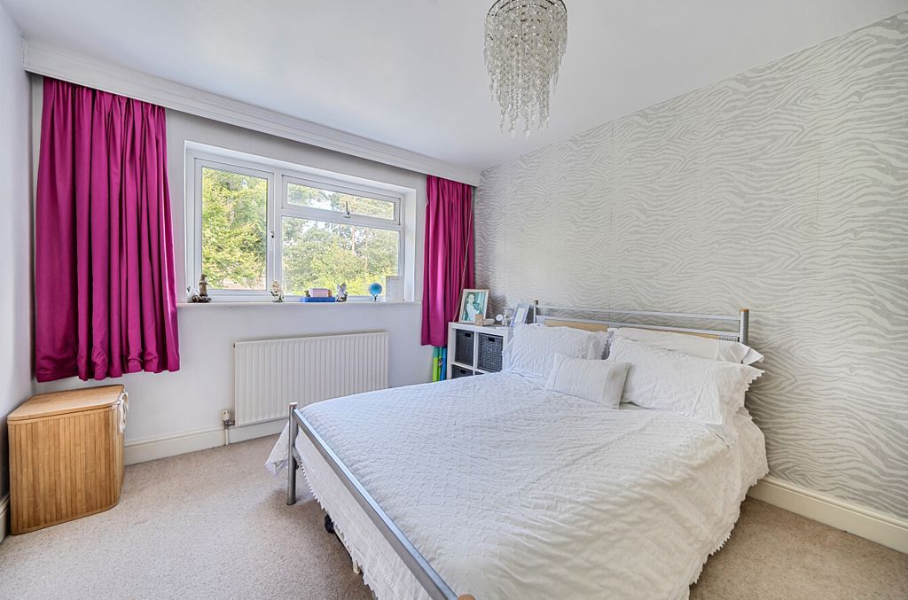Additional image 13 of 4 bed detached house for saleHatch Ride, Crowthorne, Berkshire RG45