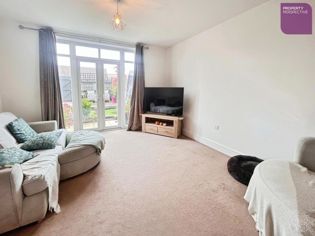 Property photo 2 of 11 Pbox-Img.Jpg