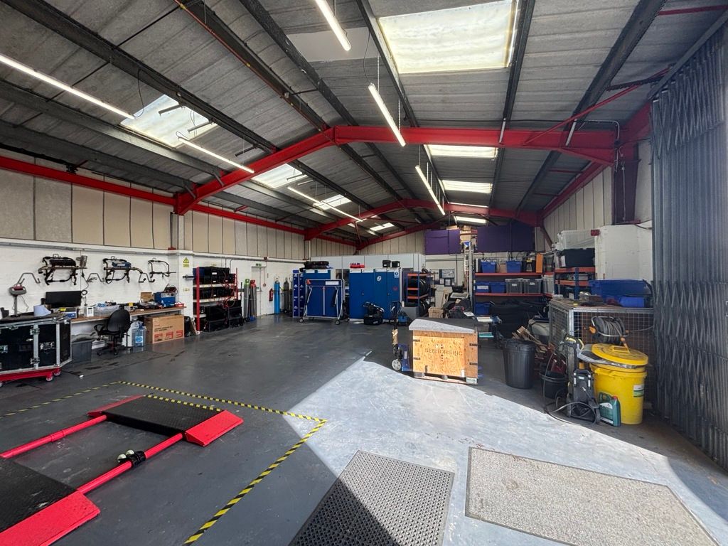 Property photo 3 of 11 Photo 6