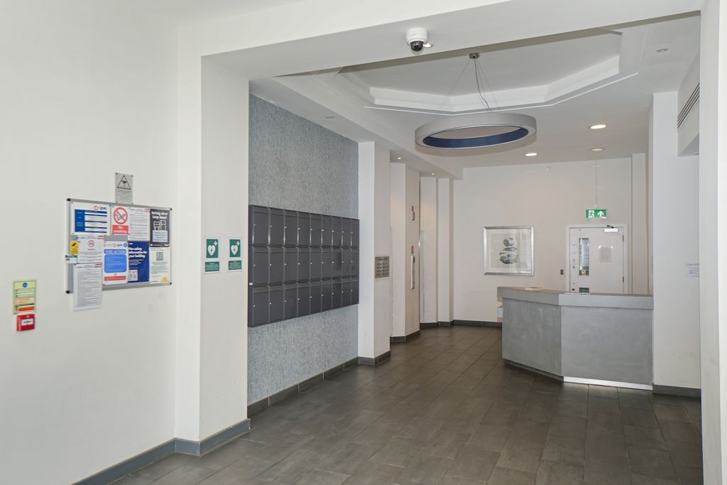 Property photo 2 of 12 Dsc06242