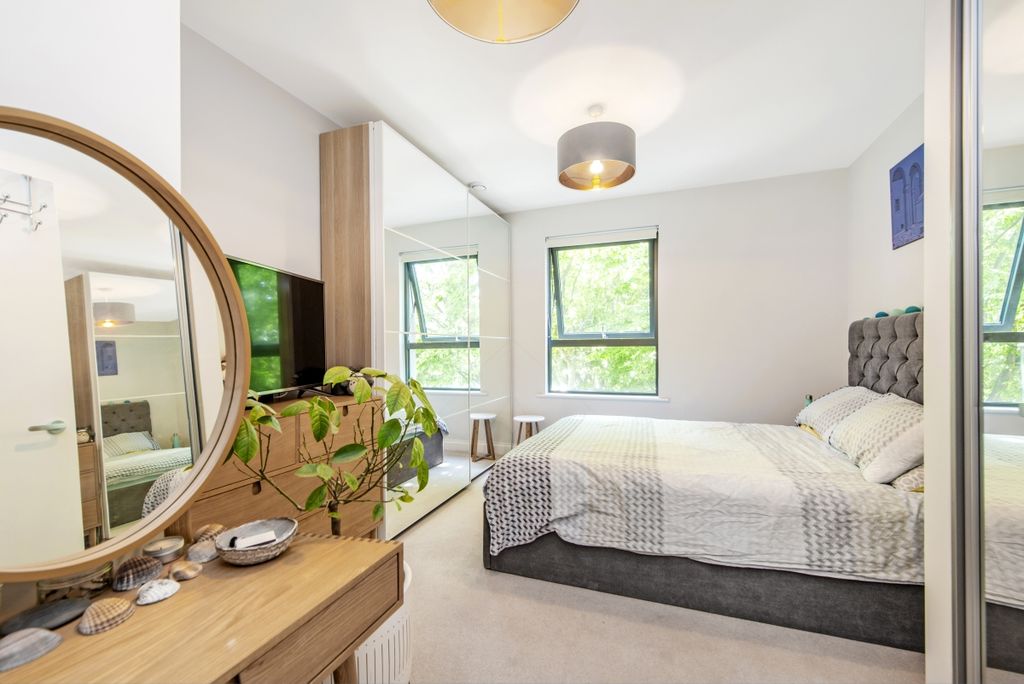 Property photo 3 of 8 Bedroom.