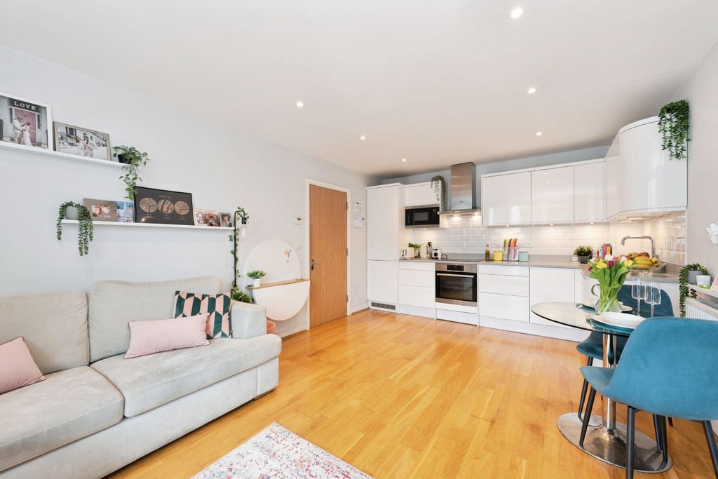 Property photo 1 of 16 Photo #1