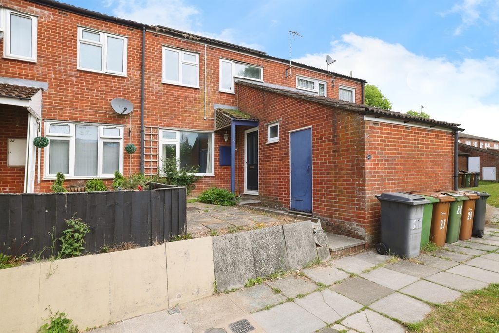 Property photo 3 of 17