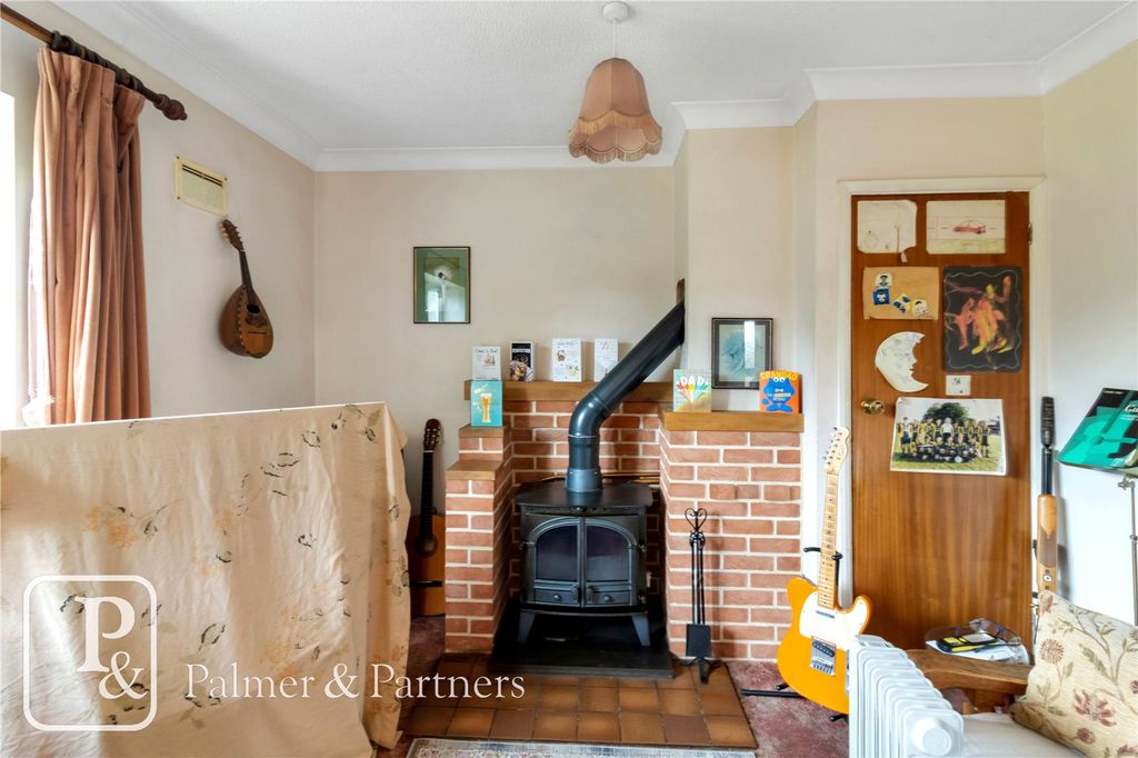 Property photo 3 of 8 Picture No. 02