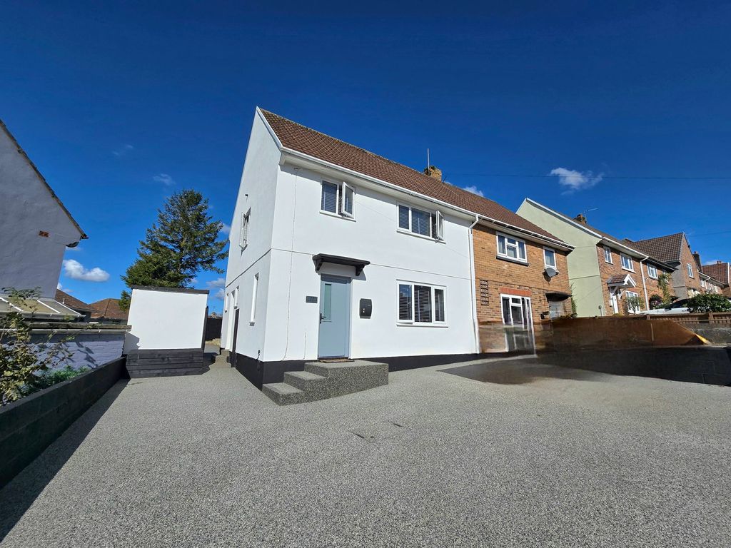 Property photo 1 of 19 Main Photo