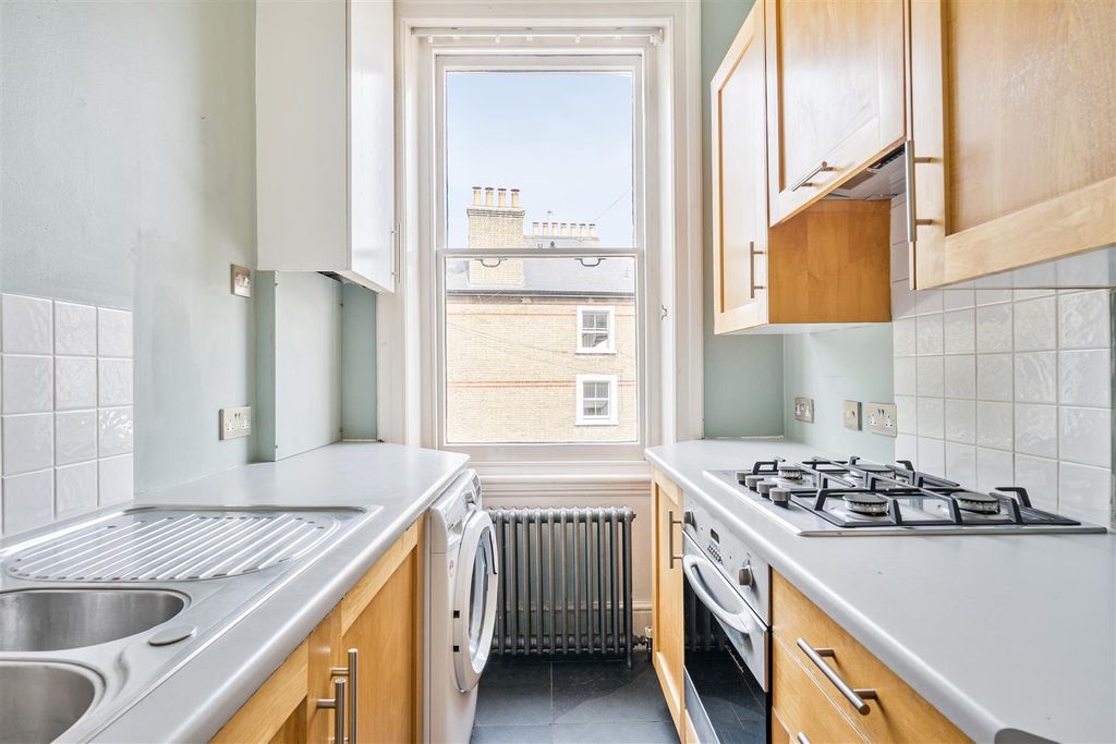 Property photo 3 of 12 1342450-7-68A5Cf109Cab3.Jpg