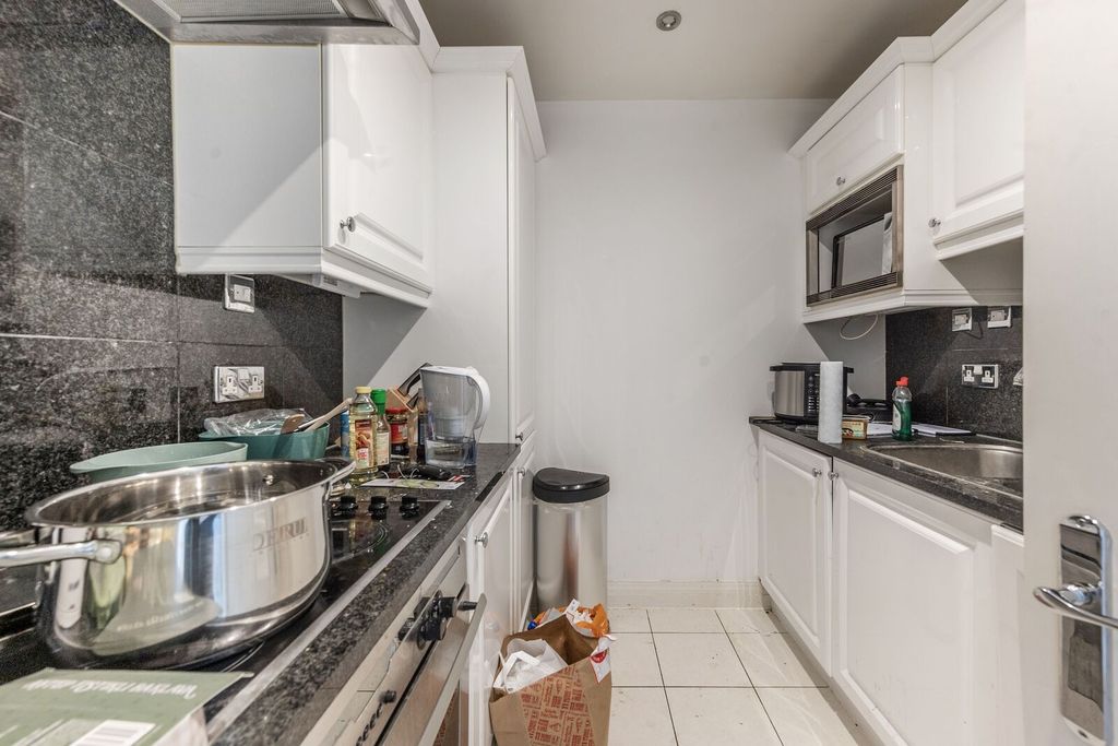 Property photo 2 of 2