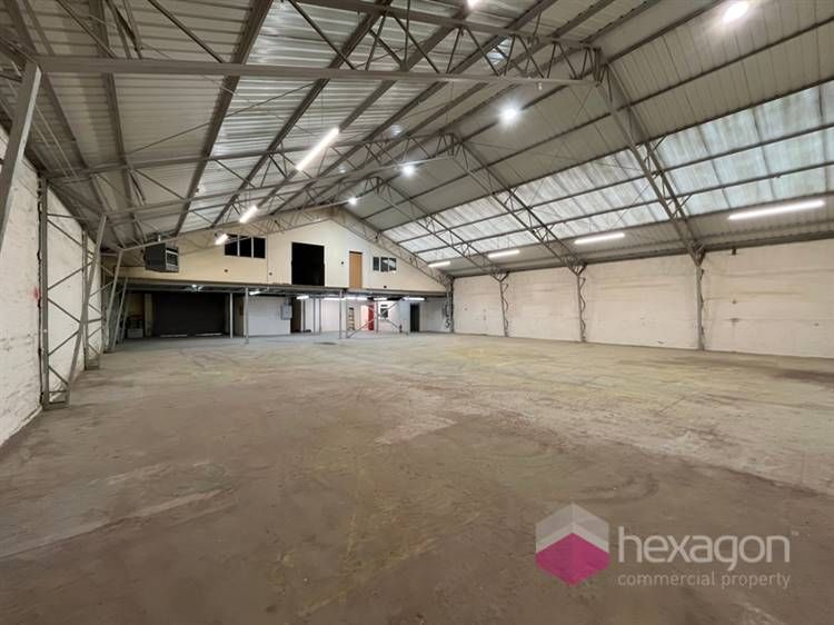 Property photo 3 of 8