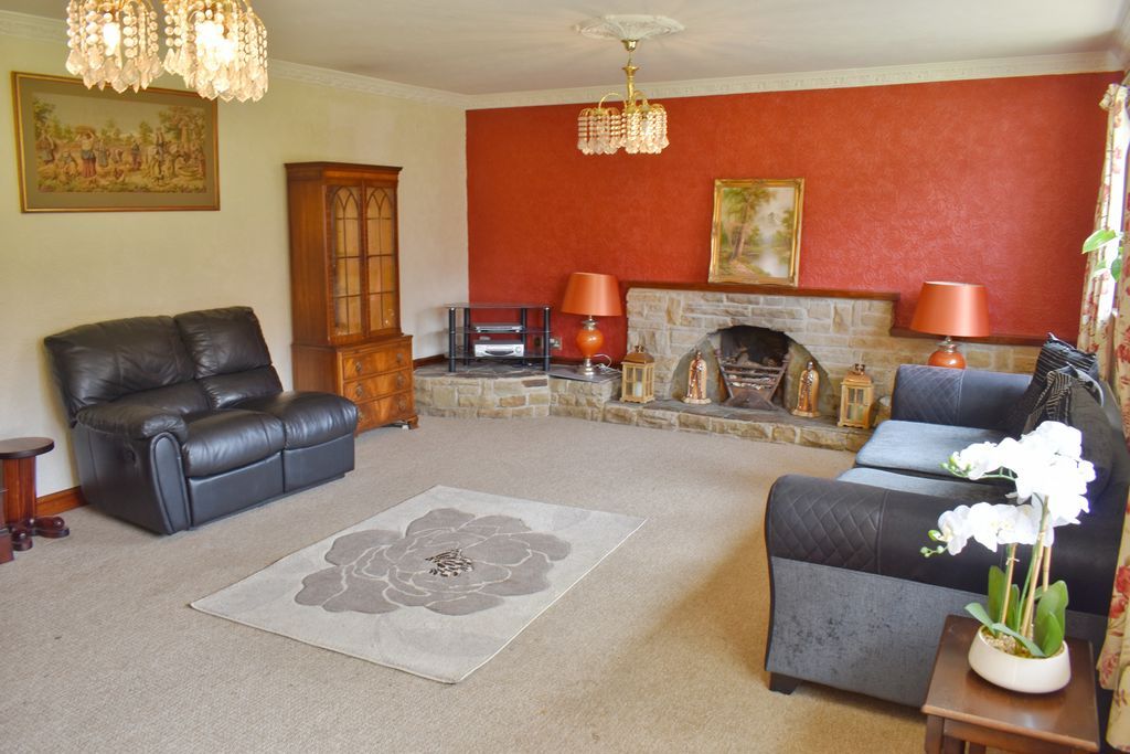 Property photo 3 of 19 Photo 16
