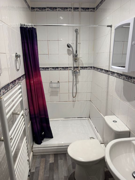 Property photo 3 of 7 Property